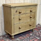 English chest of drawers late nineteenth in fir