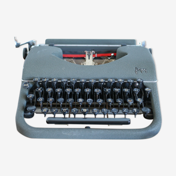 Japy grey-green typewriter with crate