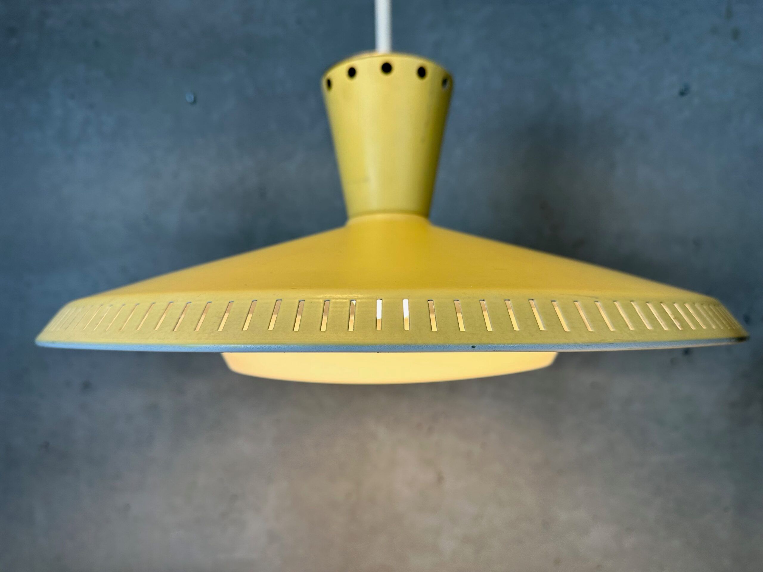 Lampe suspendue vintage Philips – Louis Kalff – NB93