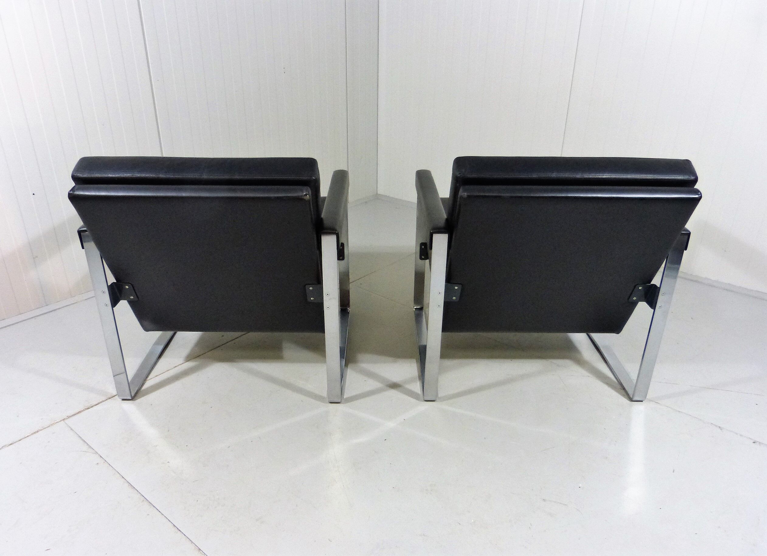 Hein Salomonson black leather lounge chairs 1968