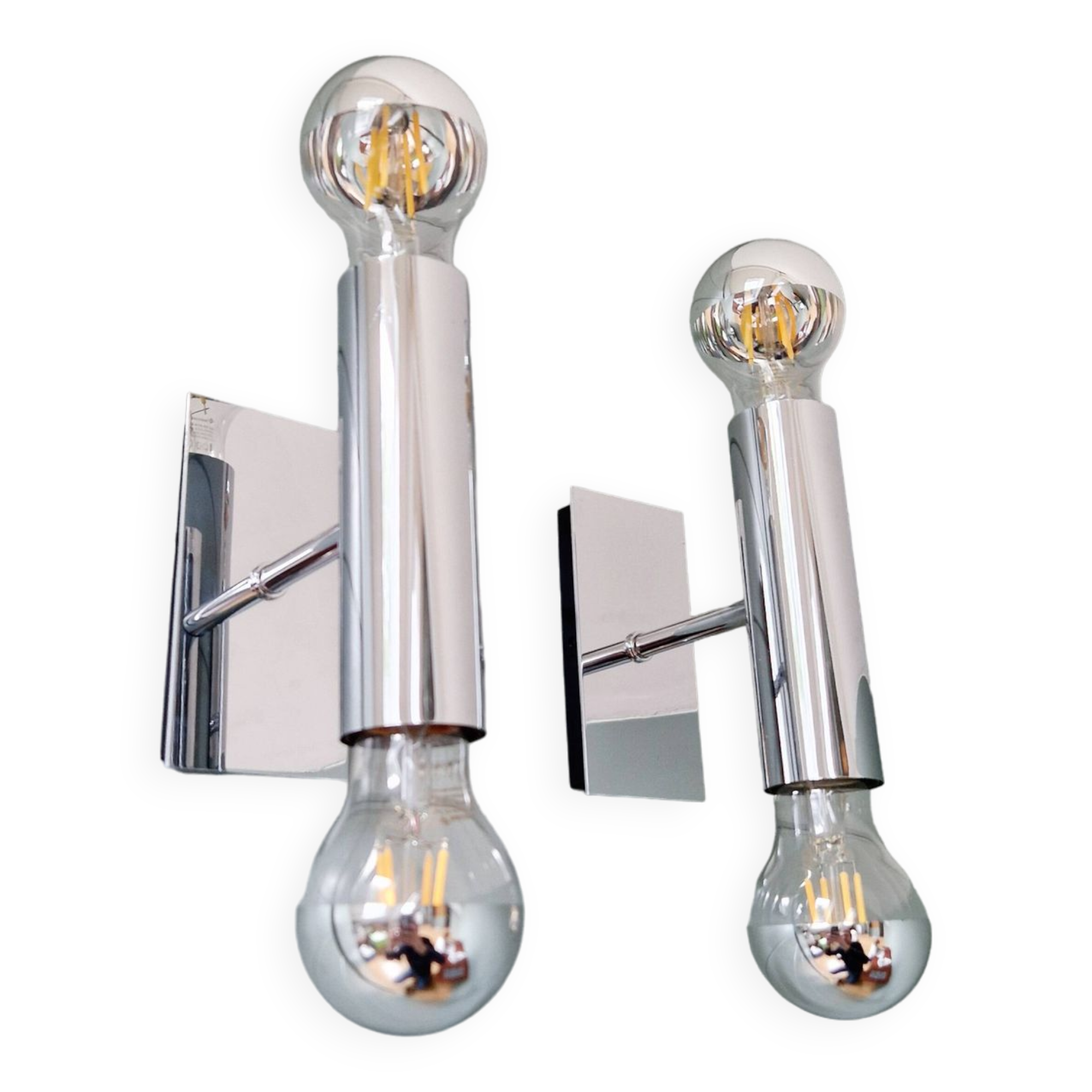 Pair of tubular double-light wall lights in chrome-plated metal, 1970s