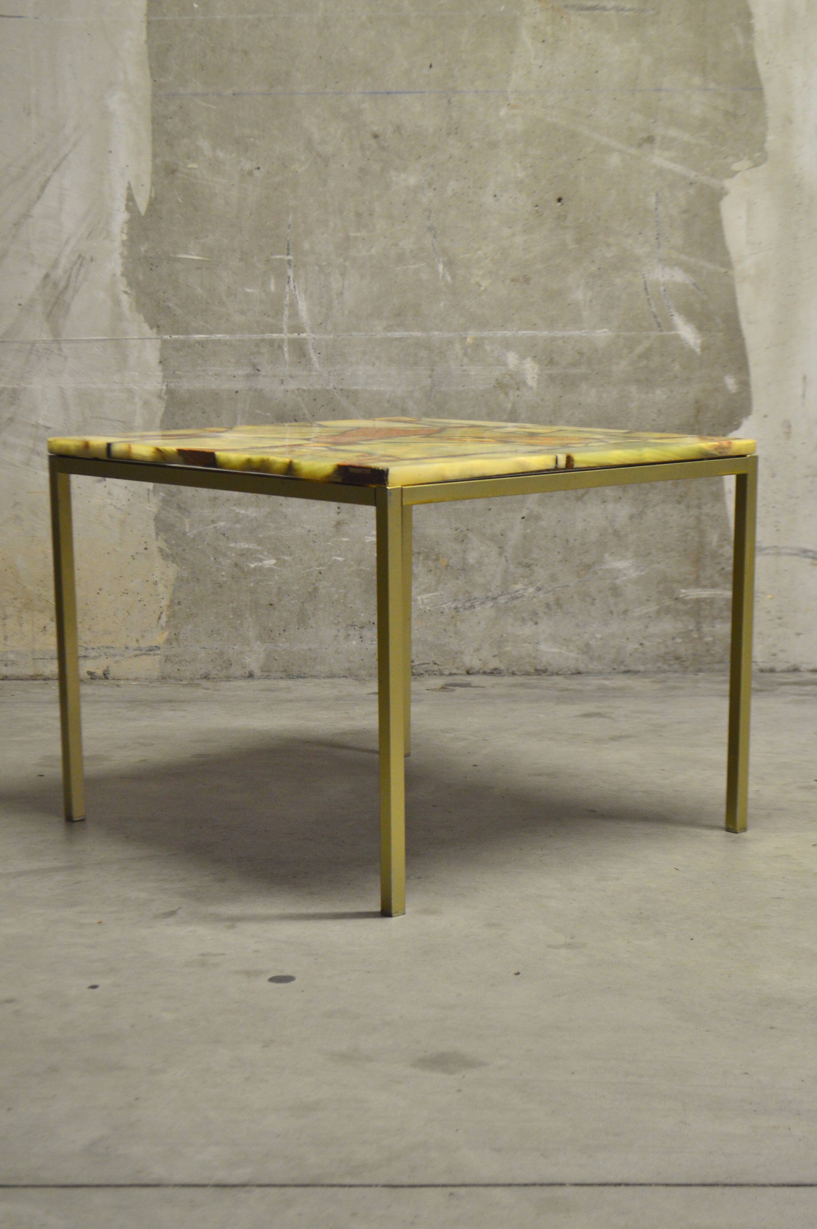 Marble coffee table from the 60s/70s Italian design