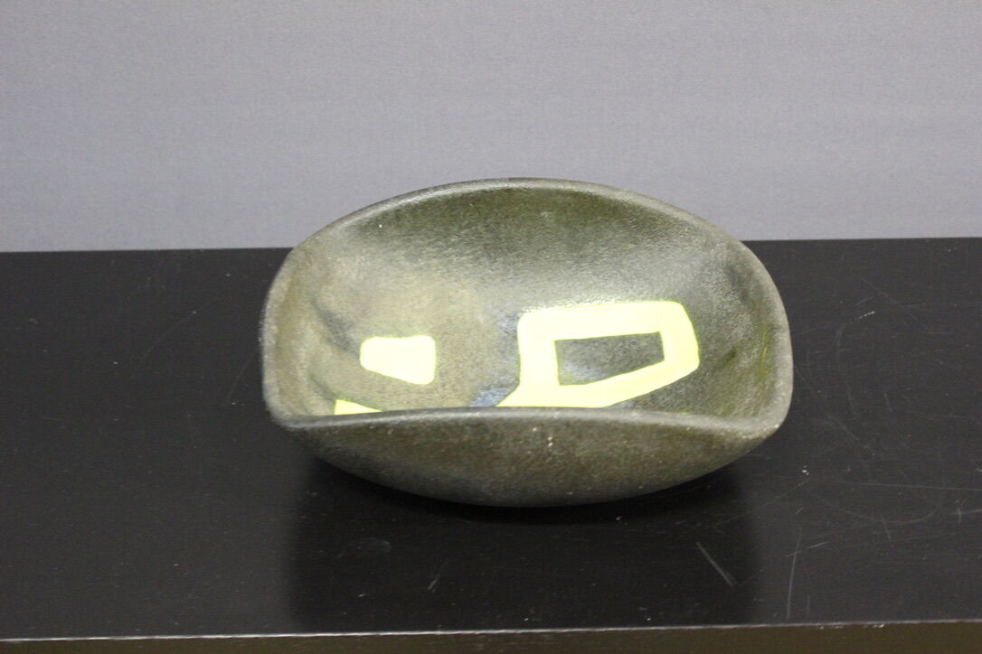 Ceramic cup circa 1950 by Ettlinger