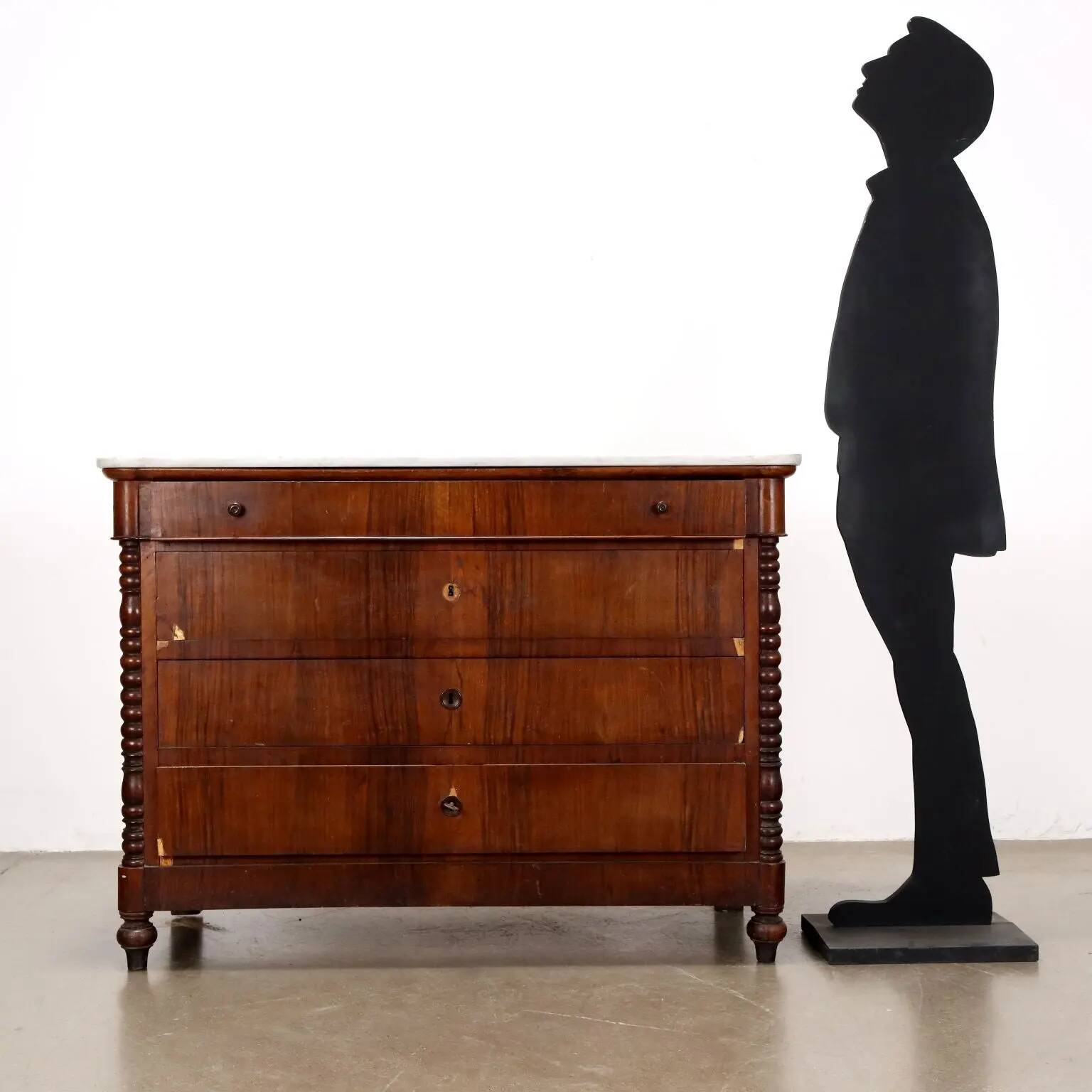 Commode ancienne Louis-Philippe en noyer XIXe siècle