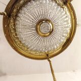 Plafonnier moderniste en laiton et verre, Tchécoslovaquie, années 1900.