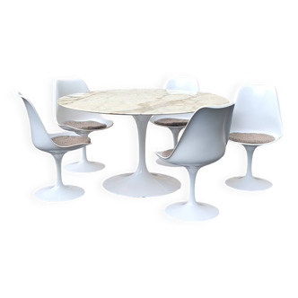 Dining room Eero Saarinen for Knoll