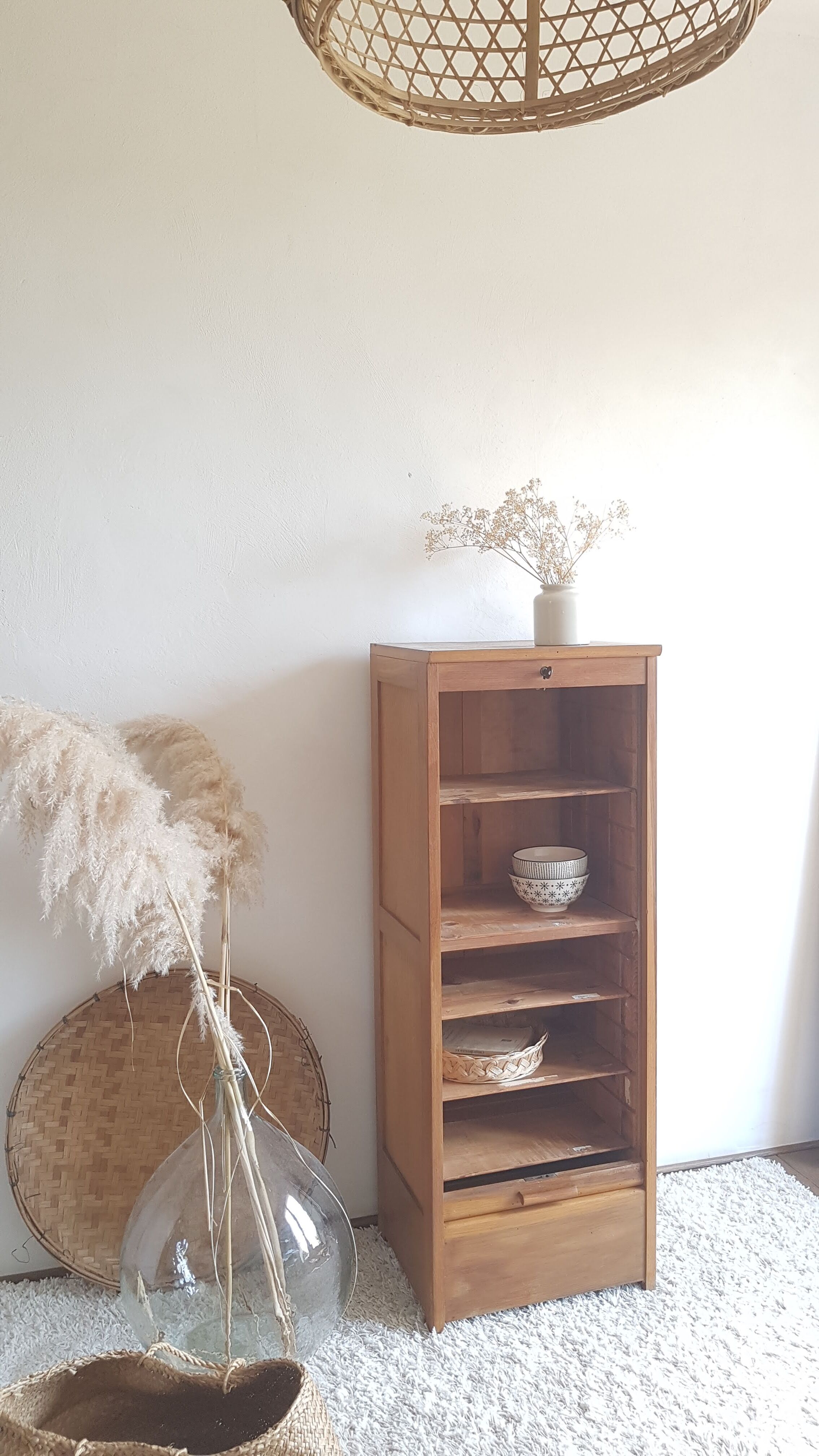 Vintage curtain binder