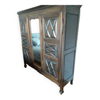 3-door walnut wardrobe with mirror