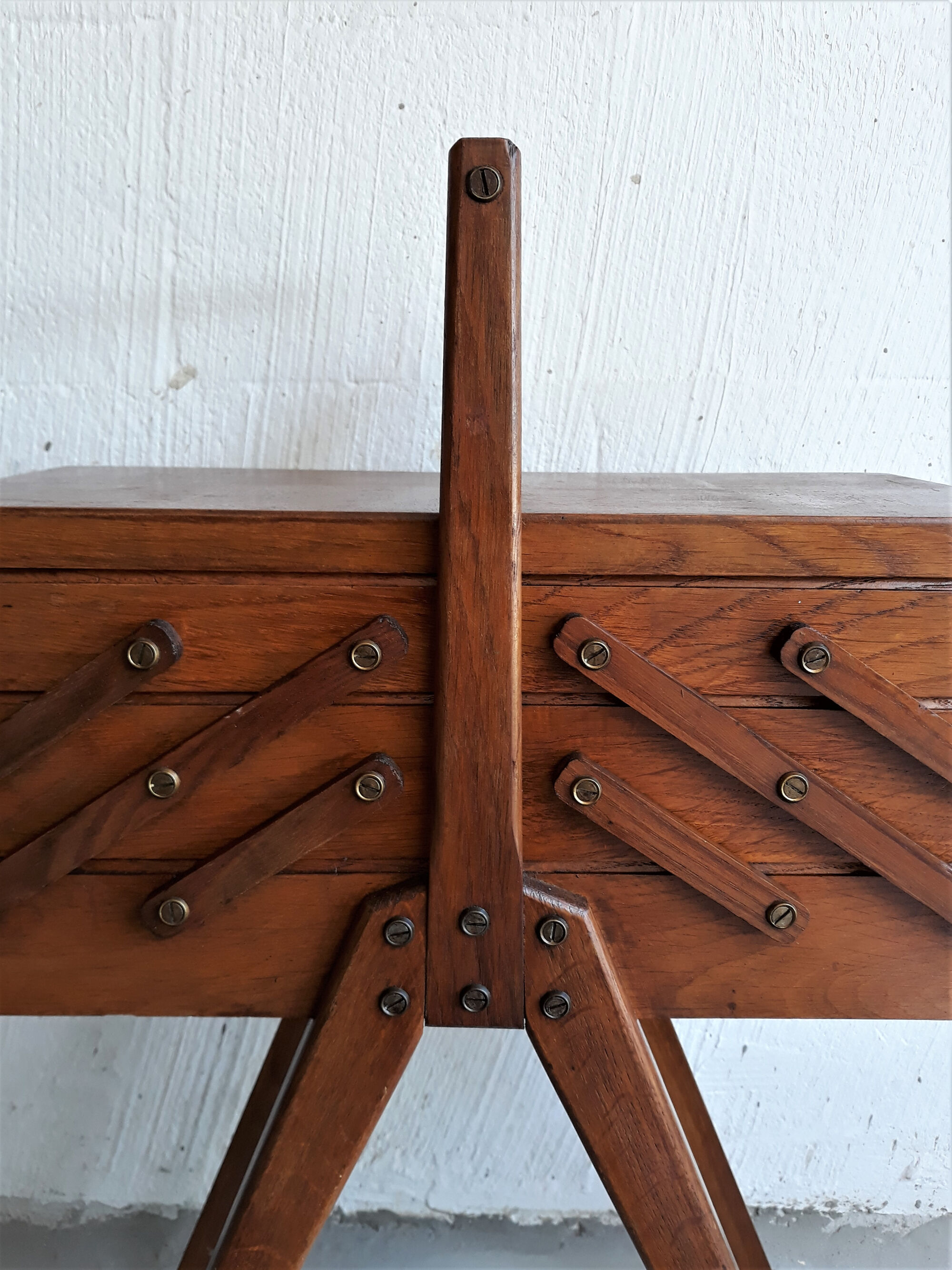 Vintage Wood Worker / Sewing Box / Oak / Compass Feet / Retro / Vintage / 1950