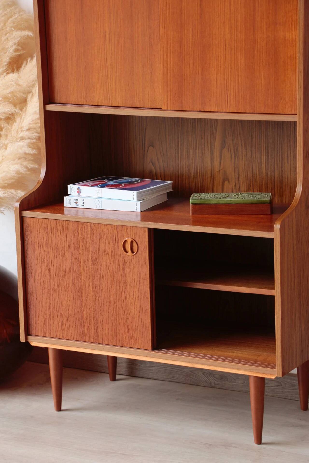 Vintage Scandinavian teak bookshelf – 1960s