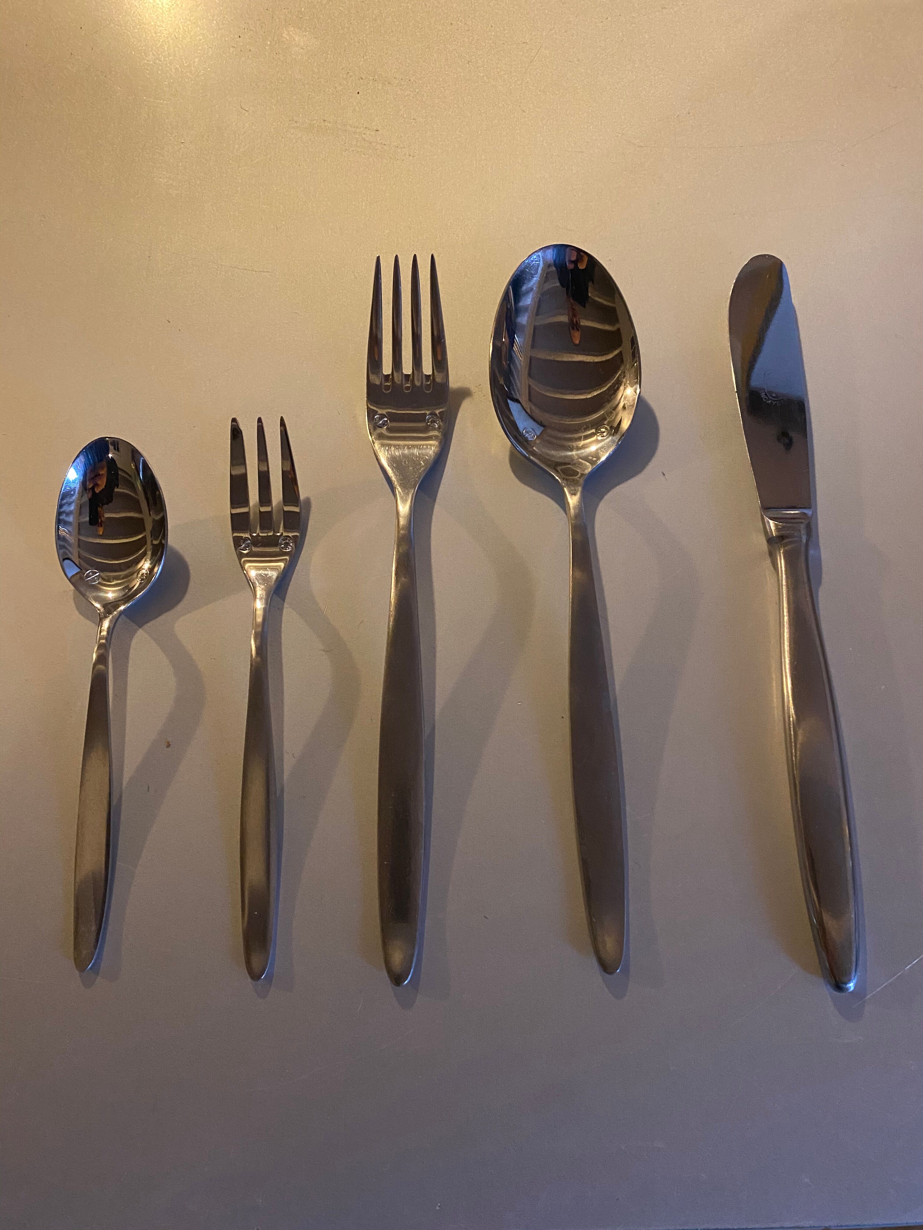 Housewife Guy Degrenne in stainless steel, 76 pieces