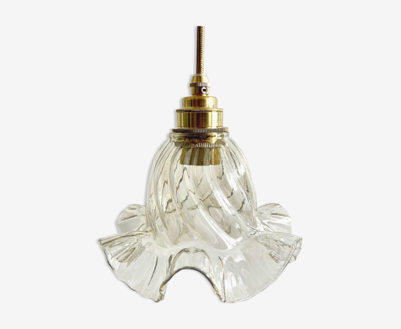 Baladeuse en verre ciselé