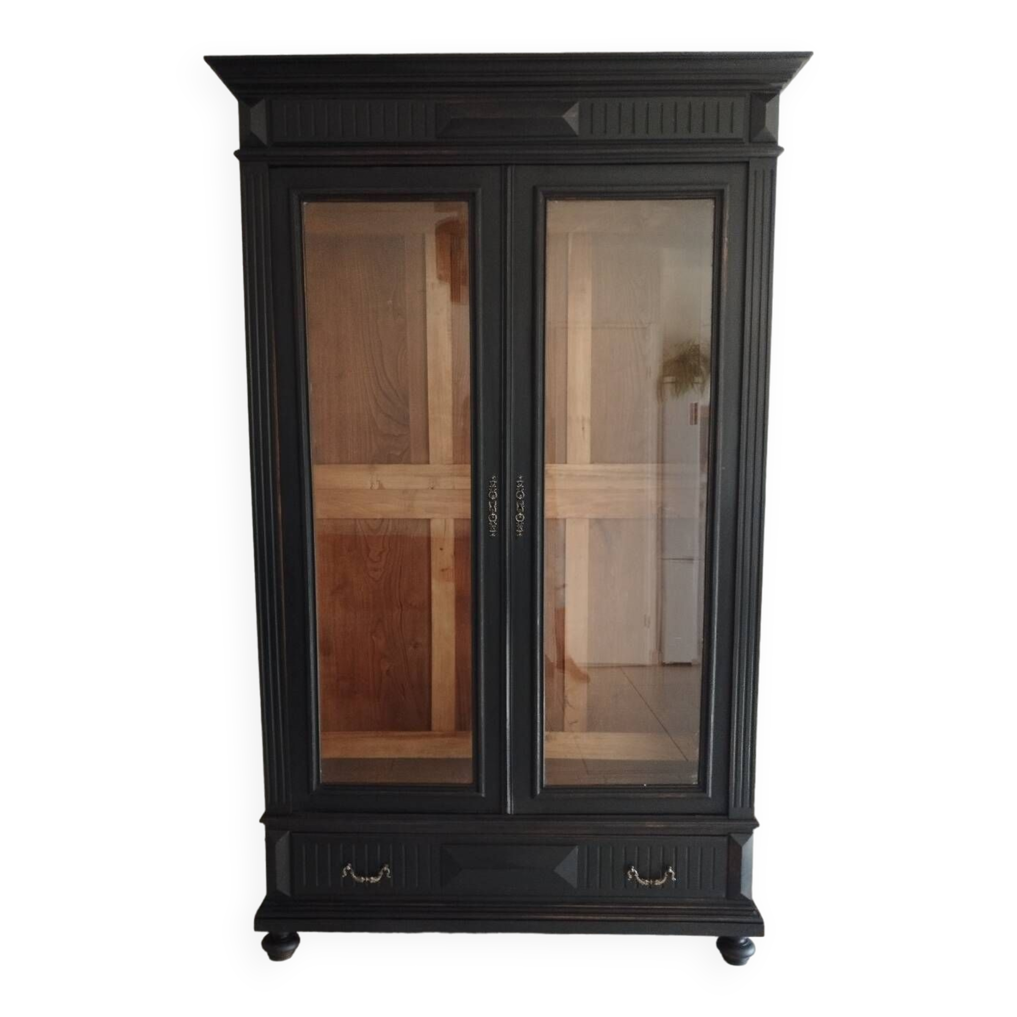 Old 2-door bookcase with black patina