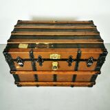 Late 19th Century Oak Banded Storage Travel Trunk / Chest