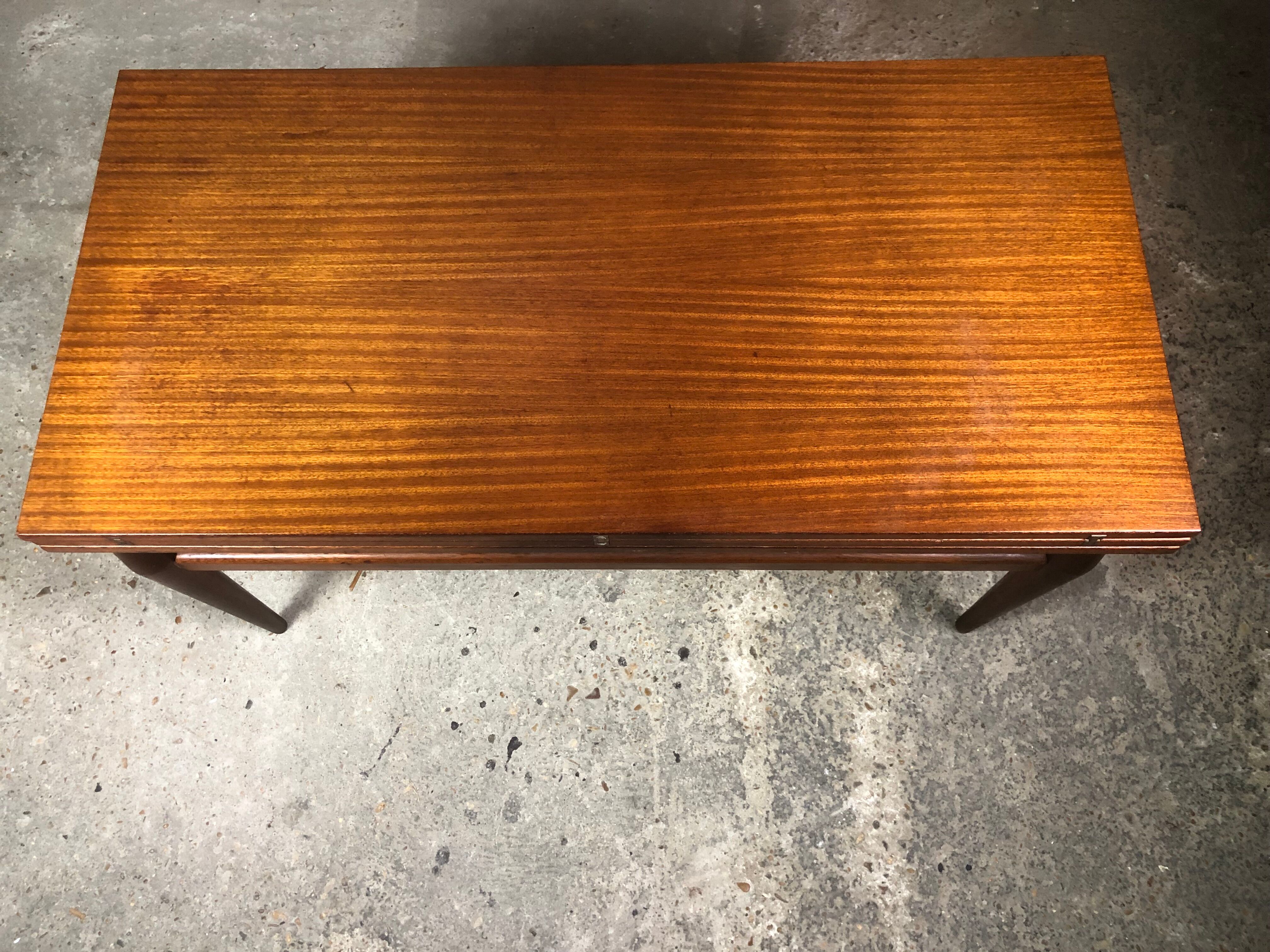Scandinavian high modular coffee table 1960
