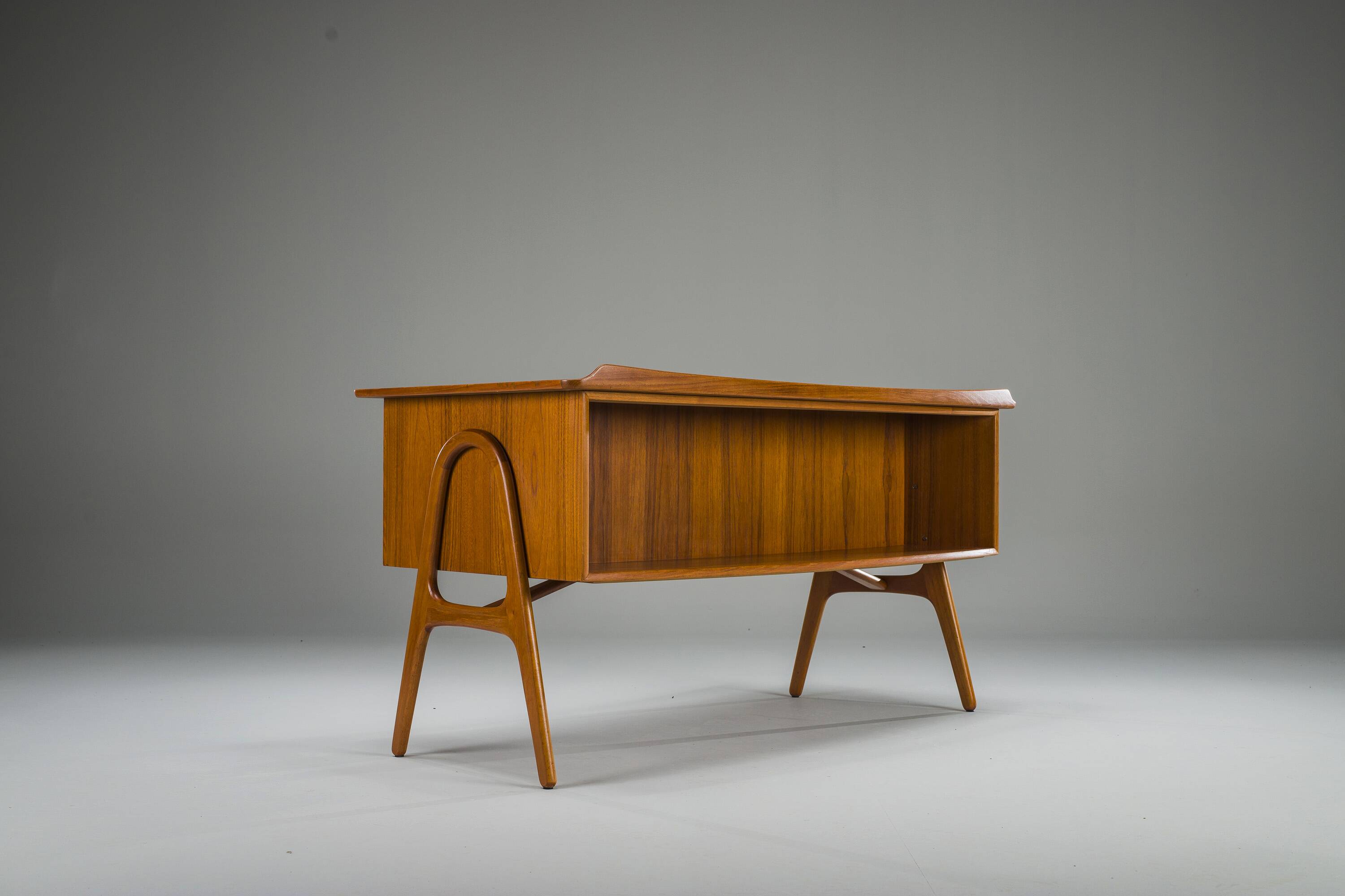 Mid-Century Danish Teak Desk by Svend Åge Madsen for Sigurd Hansen, 1950s