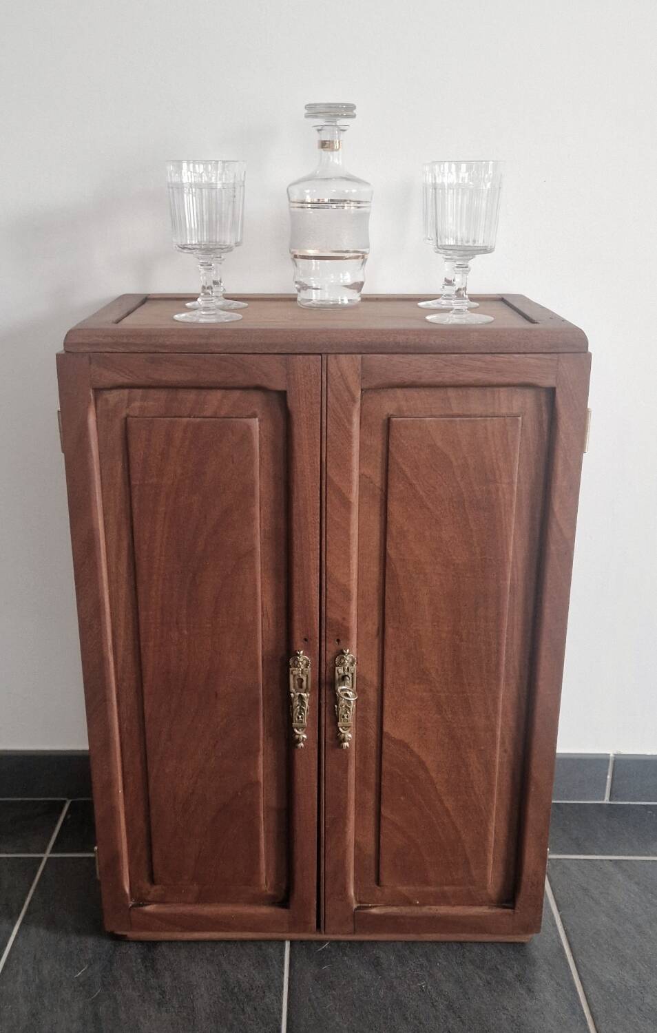 1950s handcrafted cabinet - Solid mahogany wood - Unique piece