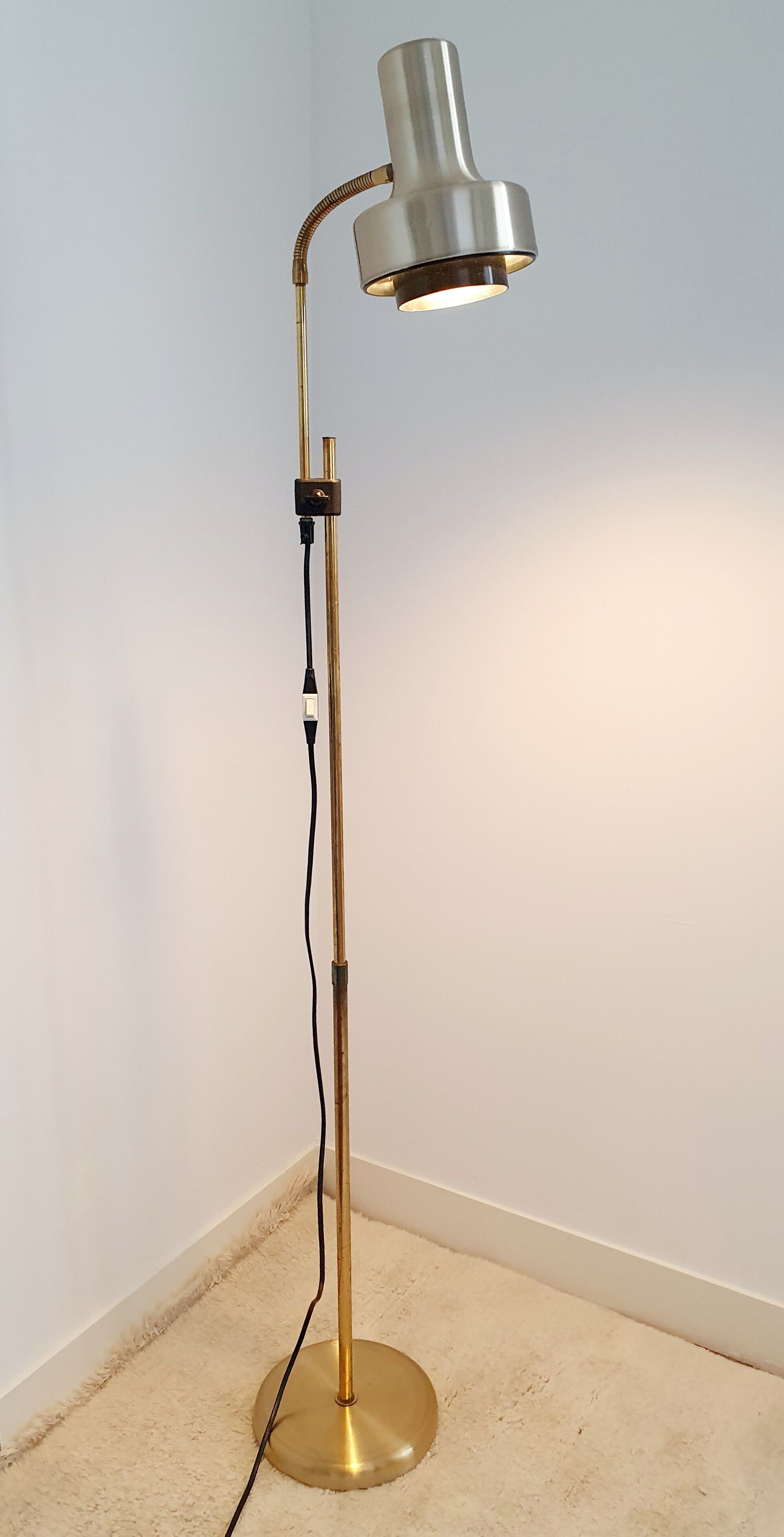Scandinavian floor lamp gilded and black, 1970