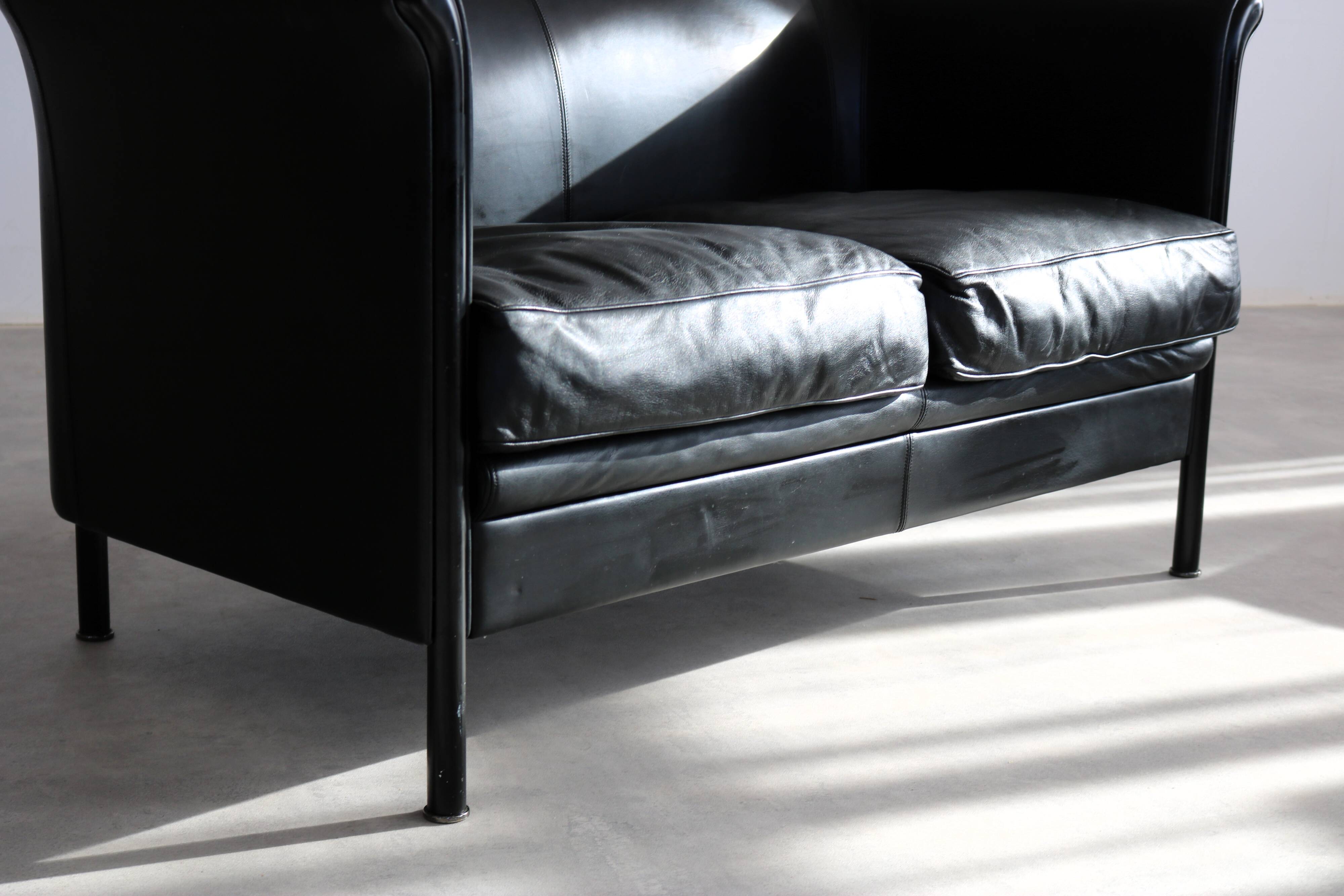 vintage sofa + ottoman | sitting area | A. Citterio | Moroso