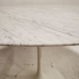 Marble round dining table, Eero Saarinen, Knoll International