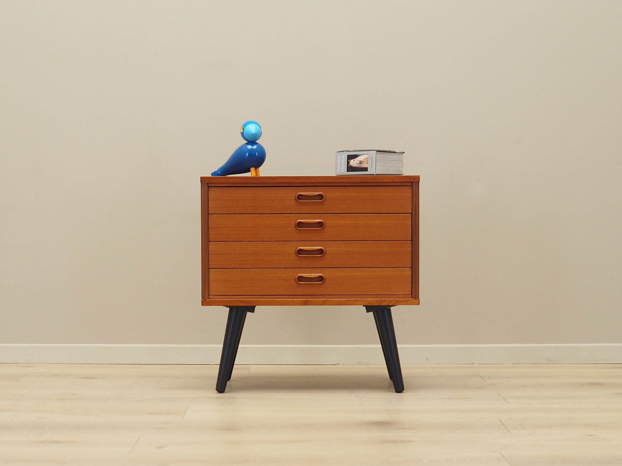 Teak chest of drawers, Danish design, 1970s, production: Denmark