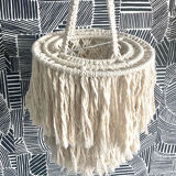 Macramé luminaire