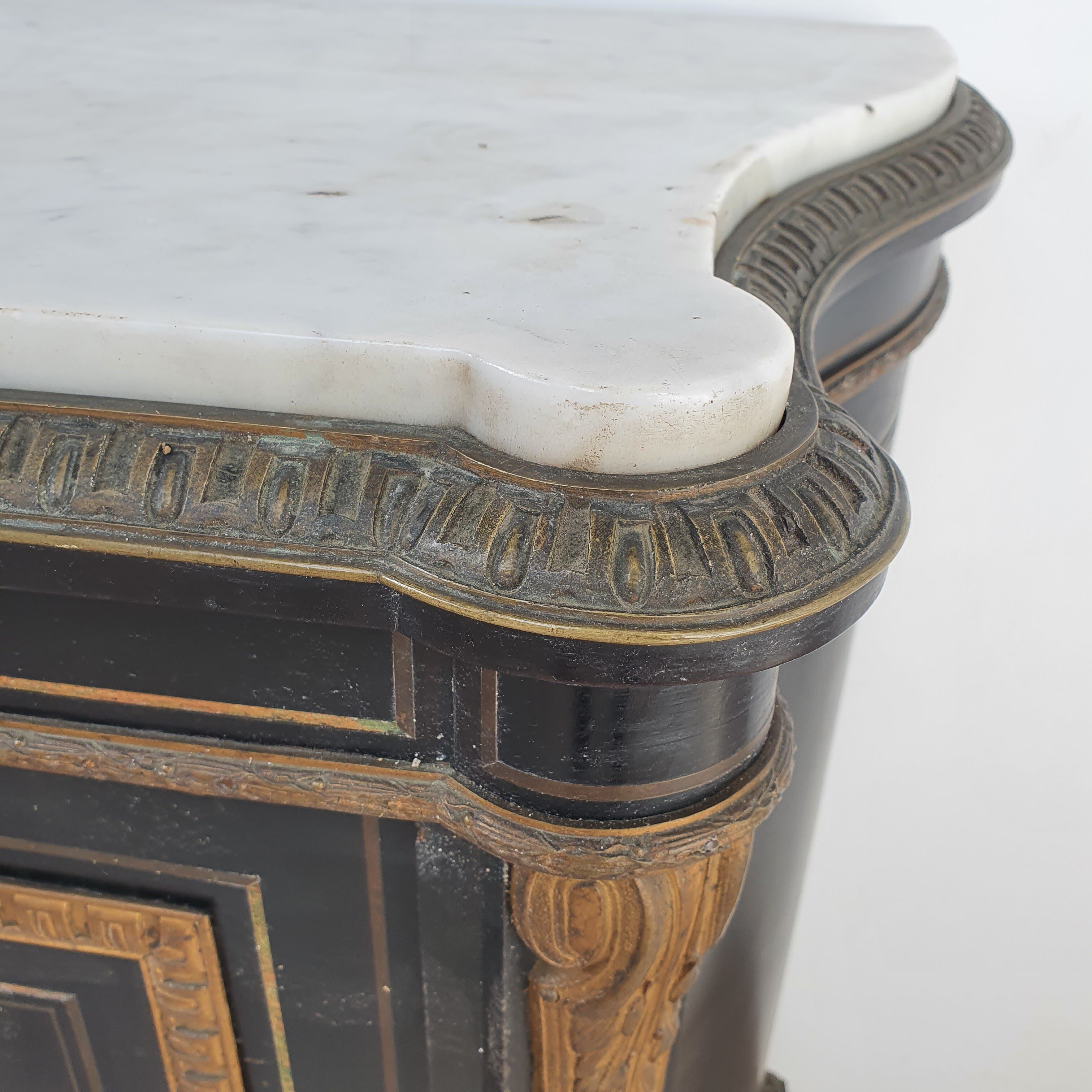 CURVED SIDEBOARD NIII