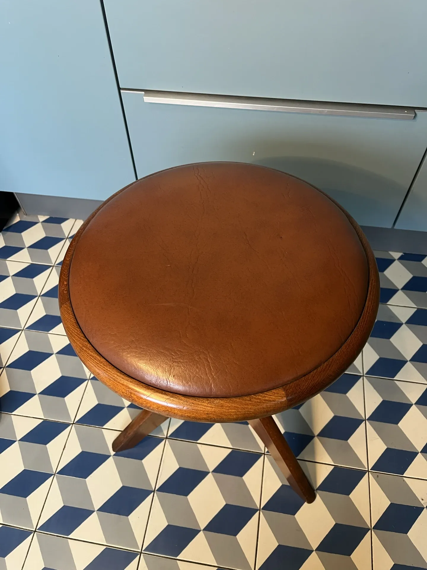 Rocket stool with screws 1950-60