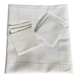 Square tablecloth (112x105cm) in wire canvas with its 6 towels