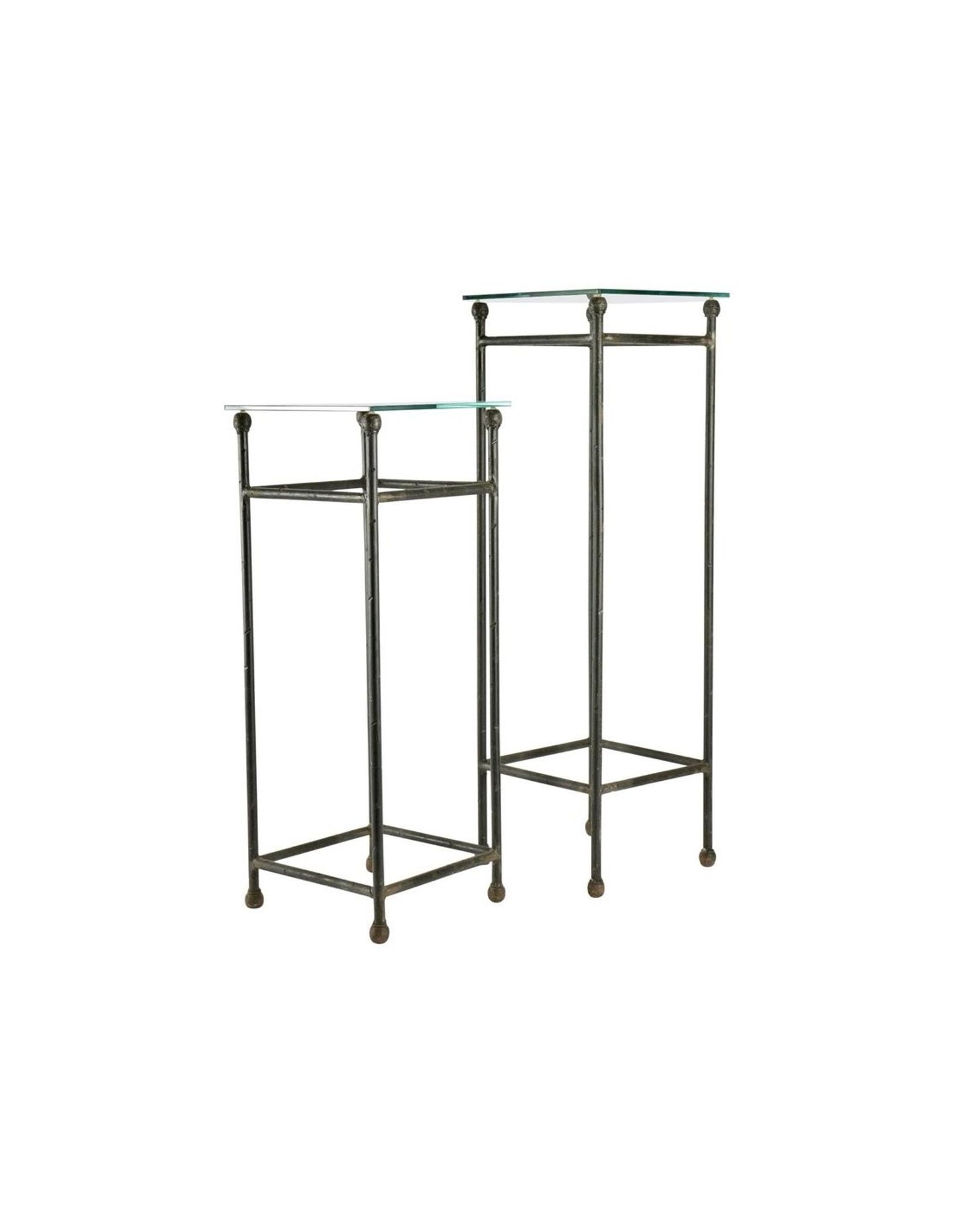 Deux consoles, gaines en fer forgé dessus en verre, XXème siècle