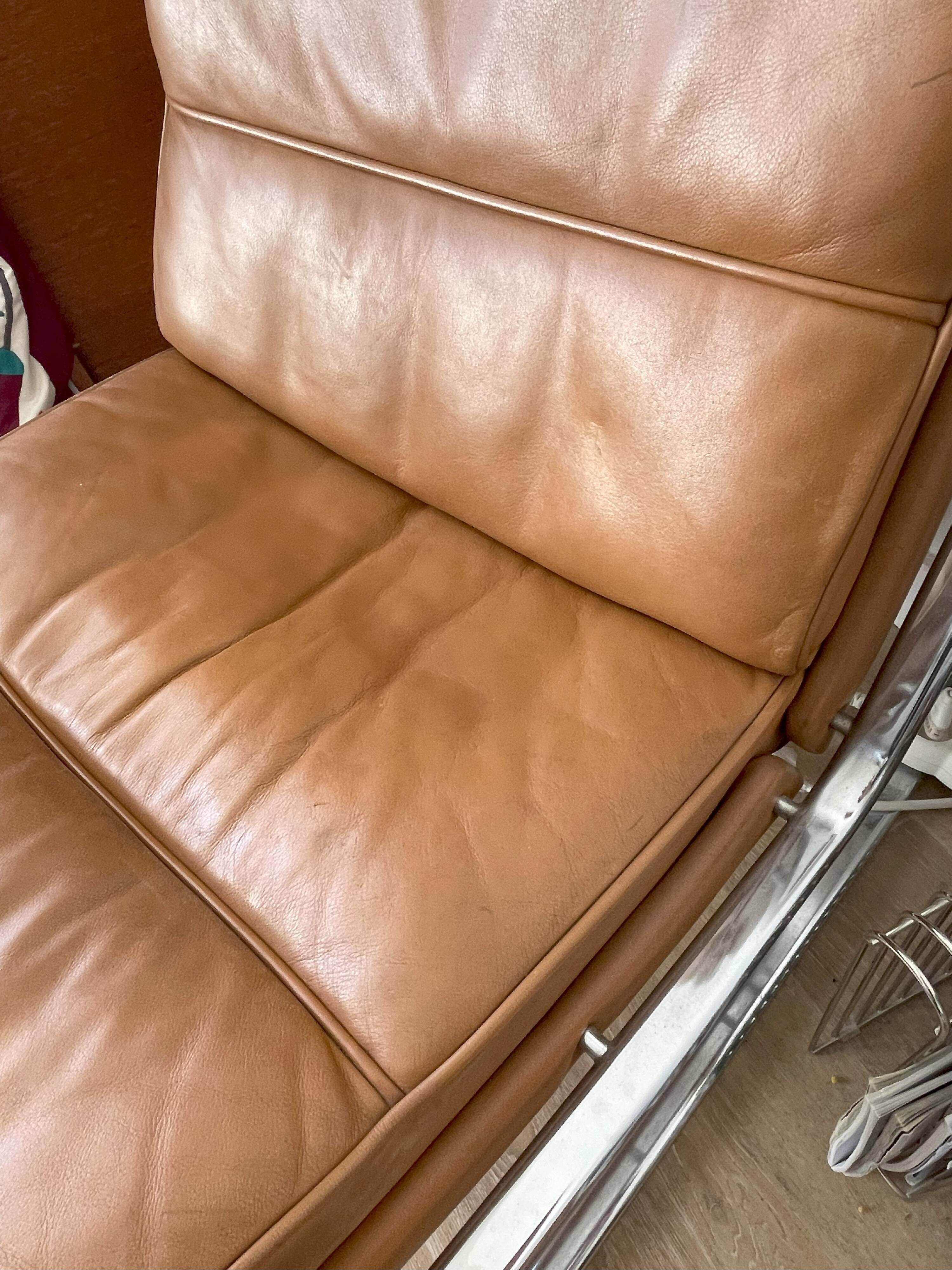 Superbe paires de chauffeuses scandinaves