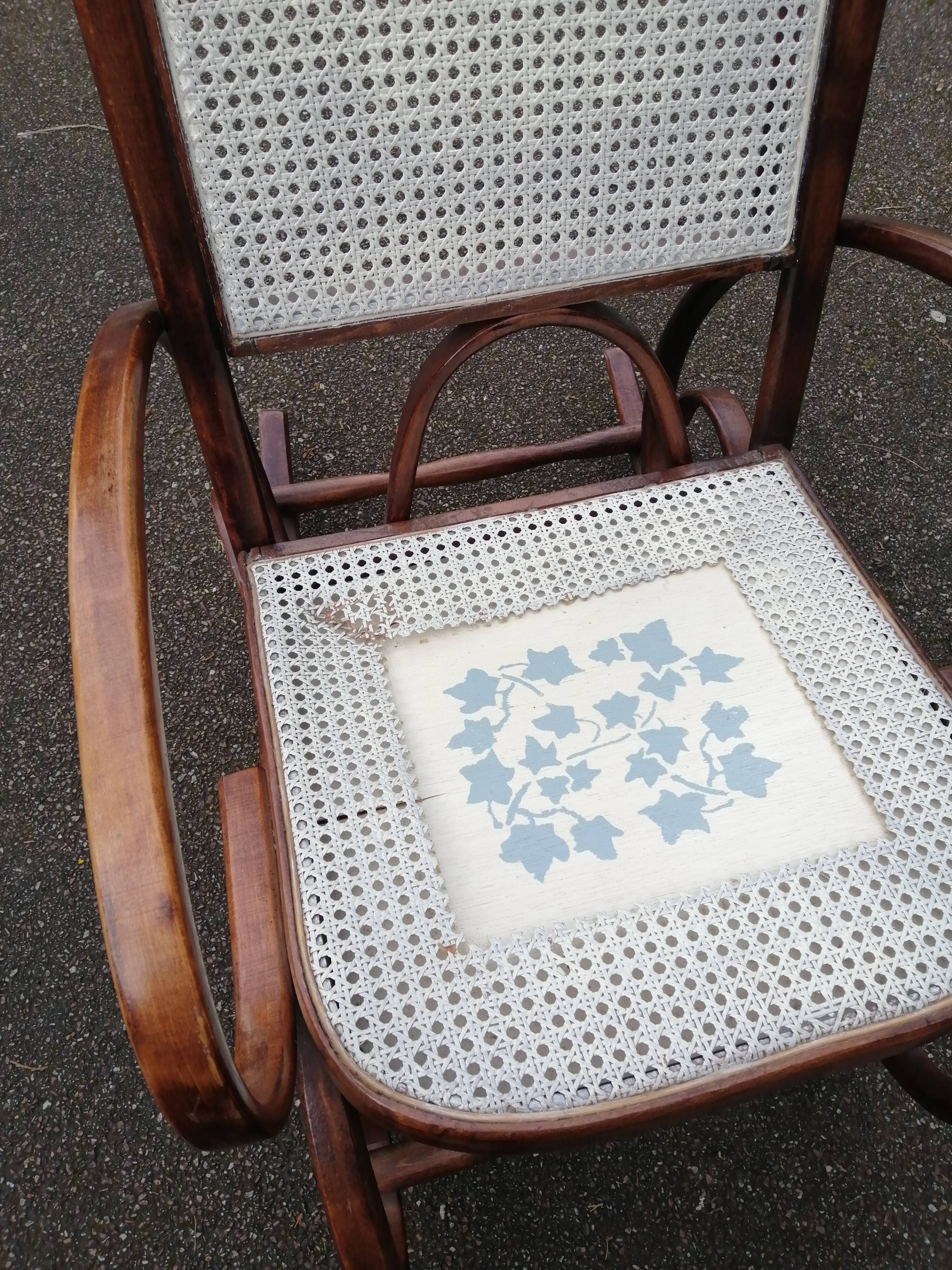 Rocking chair in caning