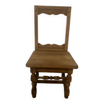 Solid oak chair for children