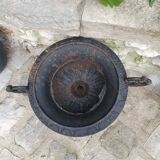 Pair of cast iron medicis