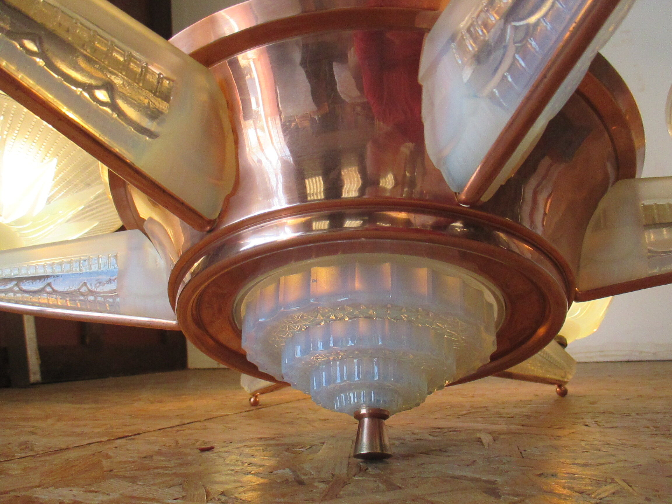 Chandelier Art Deco Petitot glassware ezan