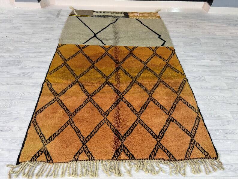 Traditional handmade rug 250cm x 150cm