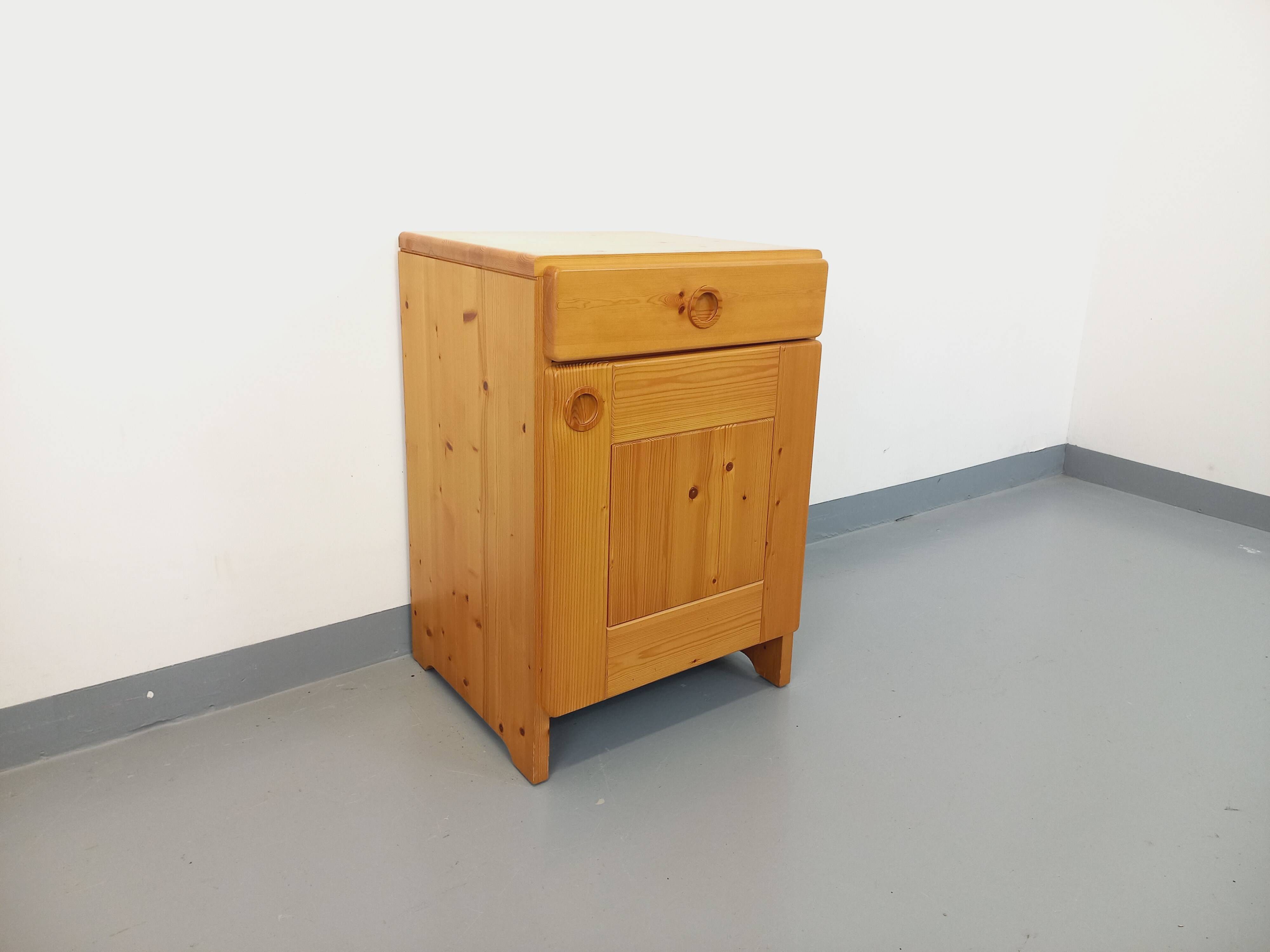 selected by Charlotte Perriand Les Arcs vintage pine storage unit from the 60s and 70s