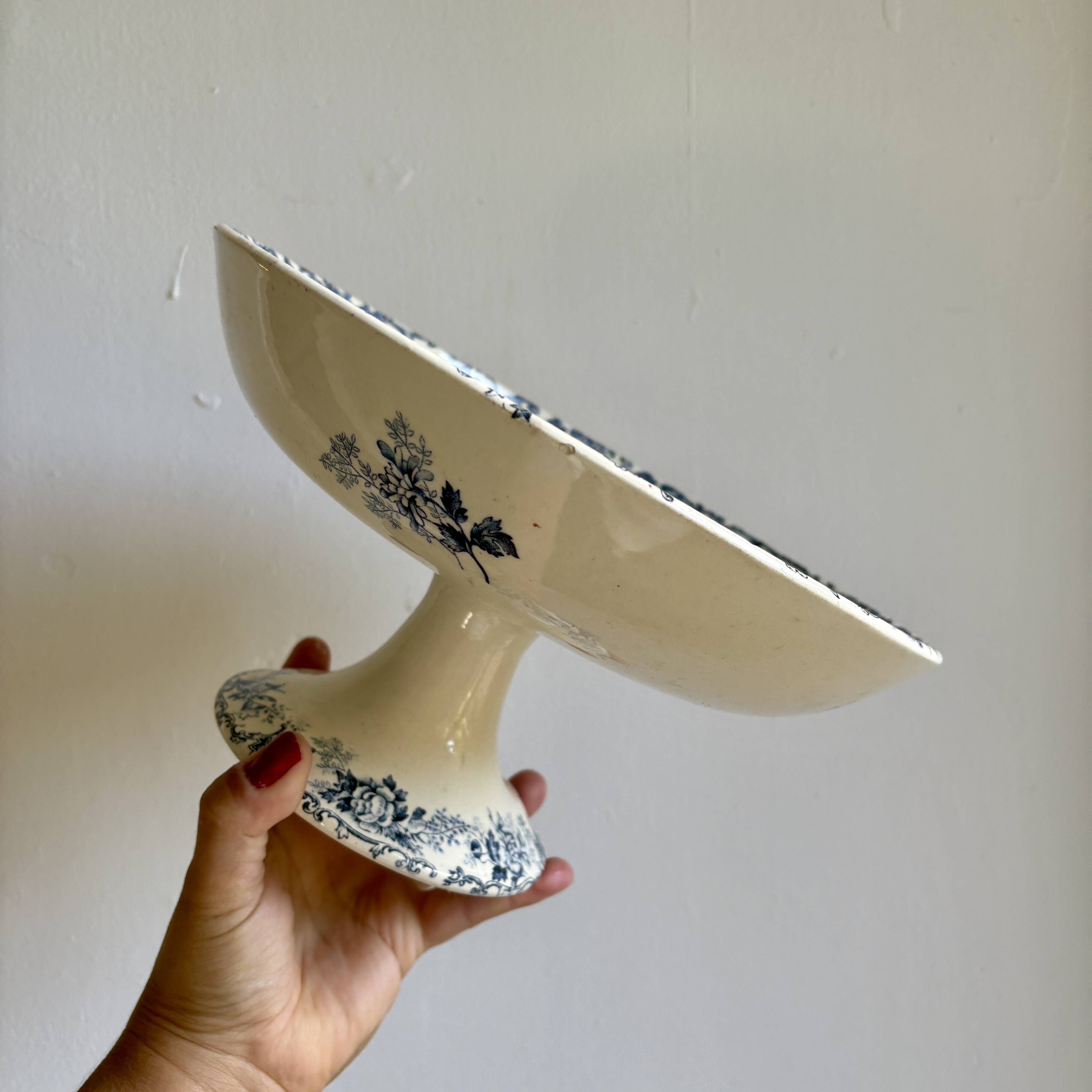 Antique ironstone fruit bowl - L'Oréal model by Boulanger