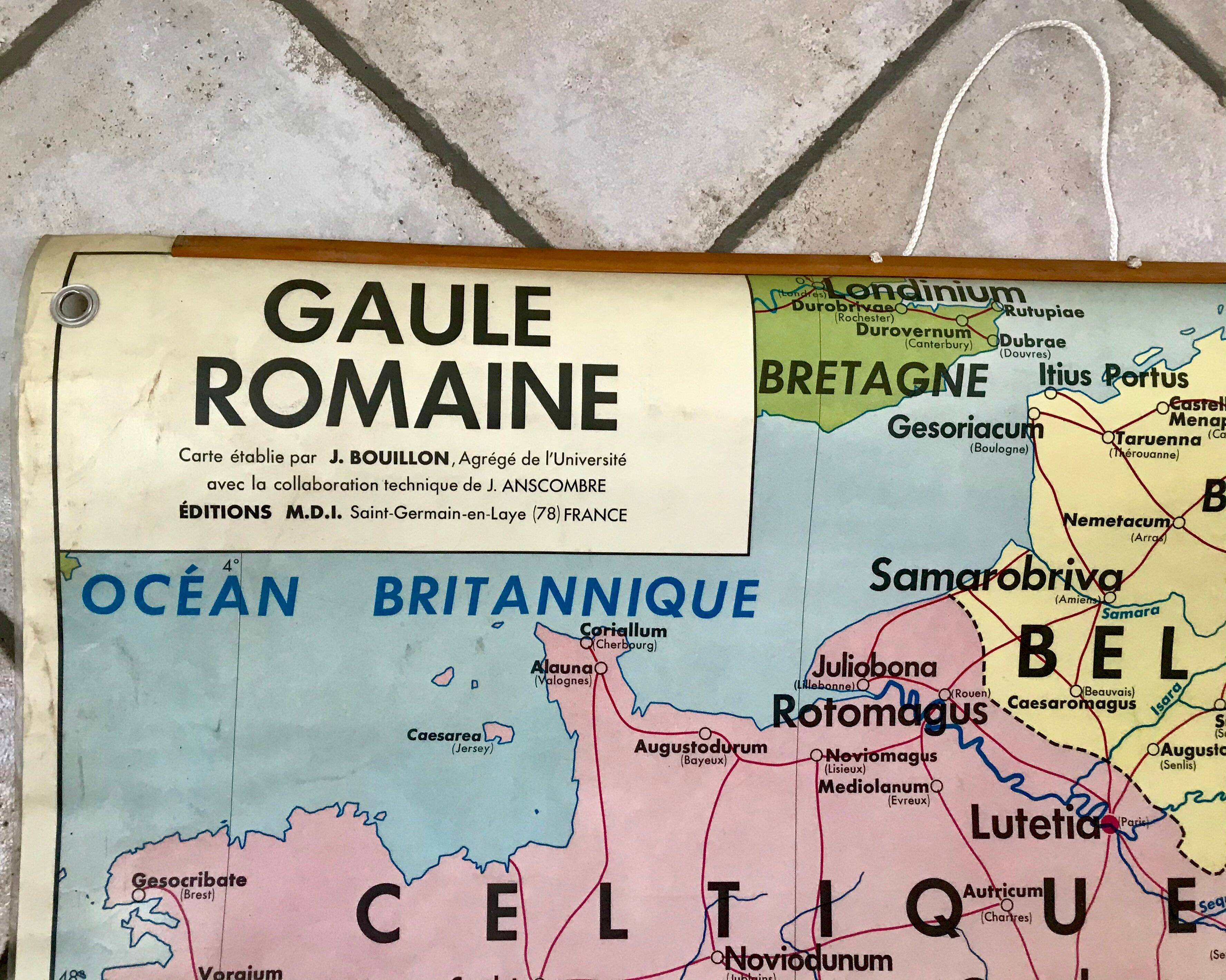 school map Librairie Armand Colin Reinhart and Wagret Roman Gaul with wooden hook 1970