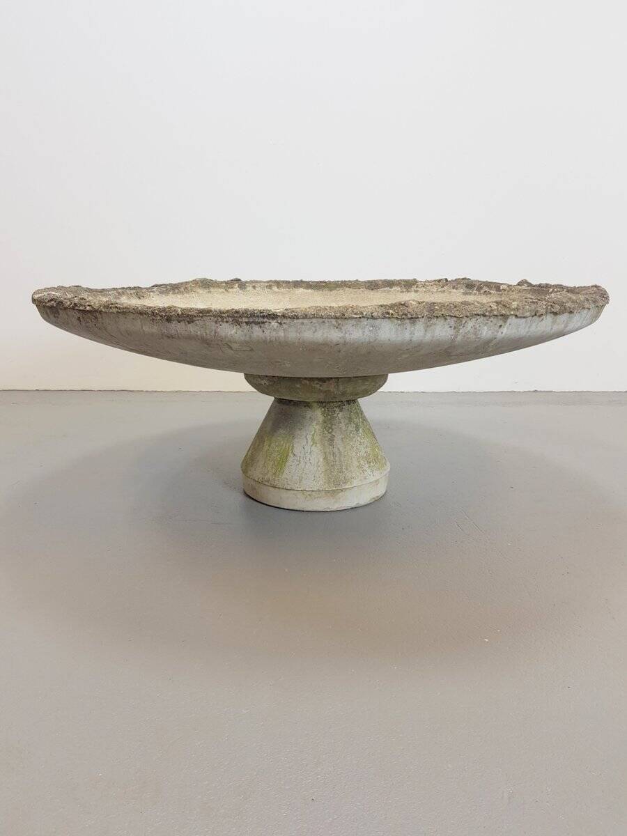 Large Brutalist Concrete Garden Planter, France, 1960s