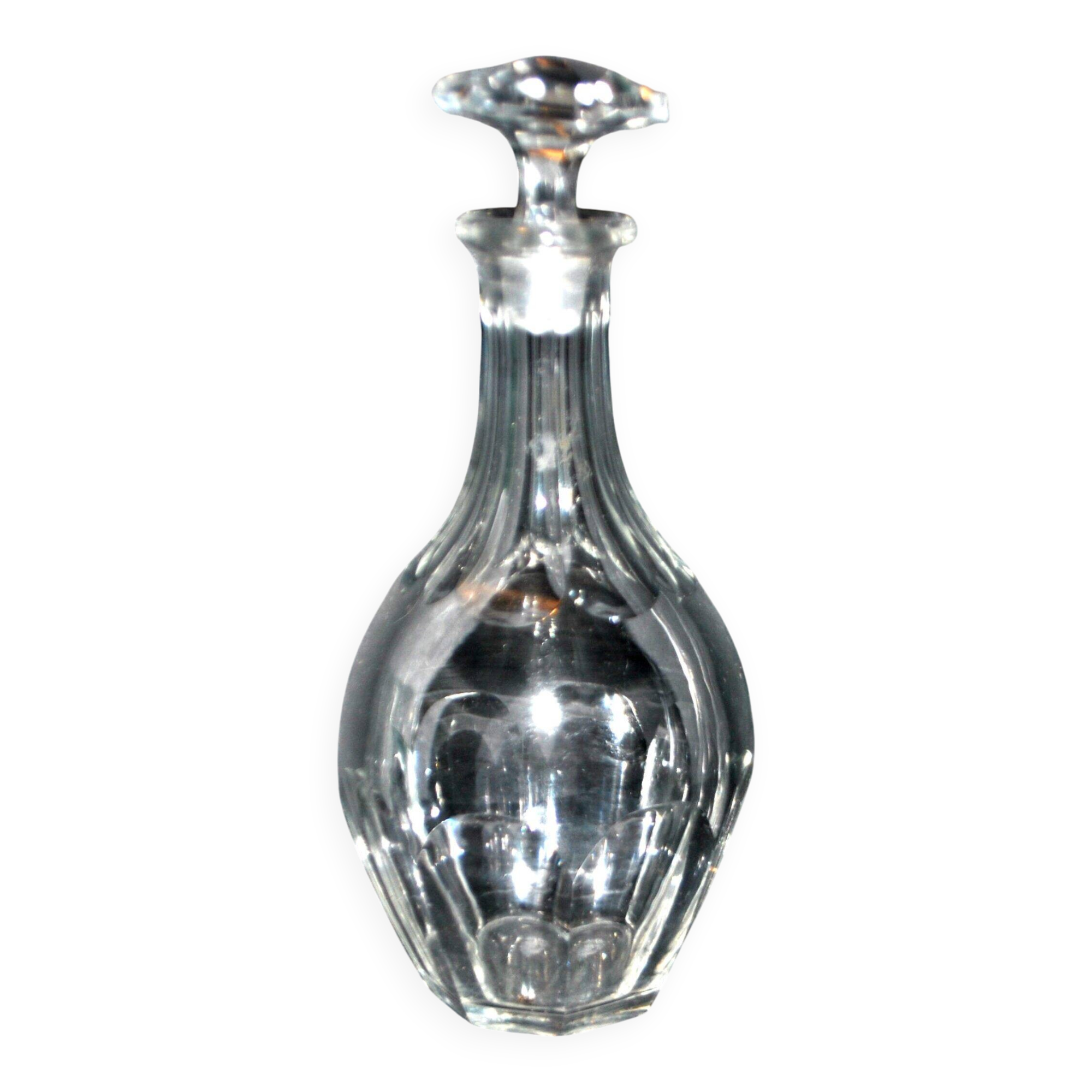 Antique Malmaison Harcourt flat-cut crystal decanter 21cm