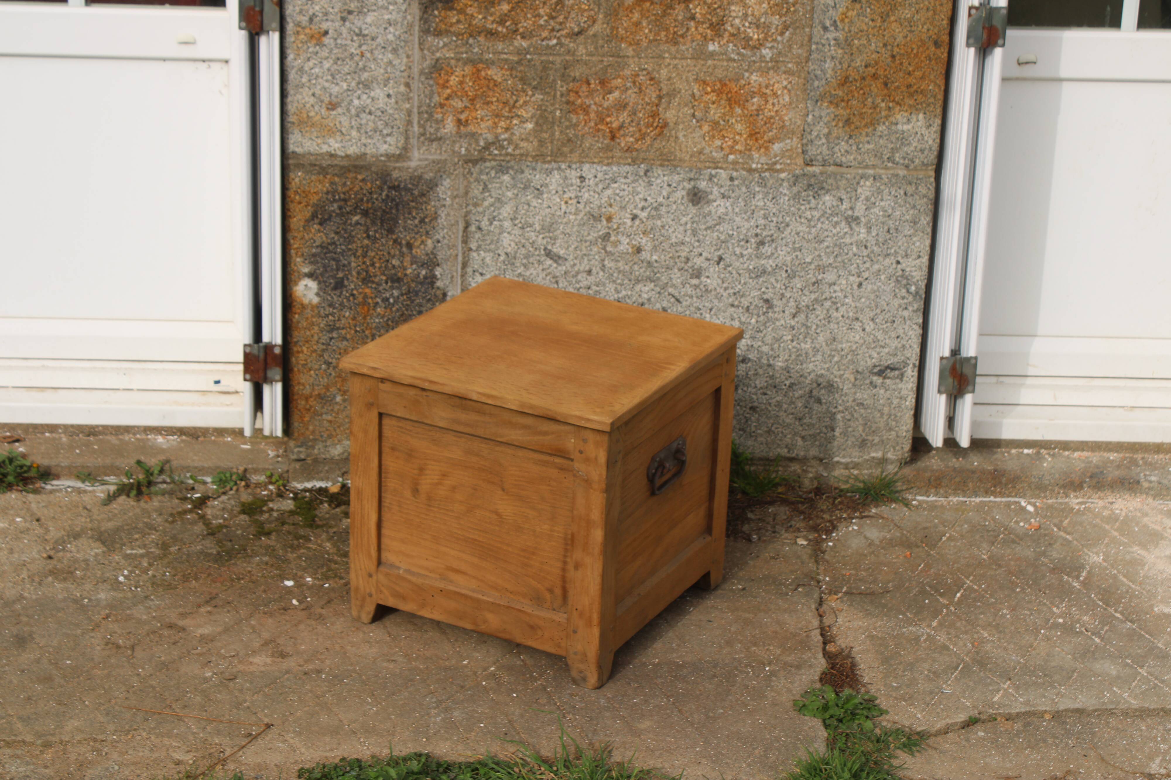 Small antique wooden chest – sandblasted