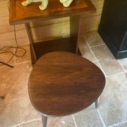 Table basse ou bout de canapé