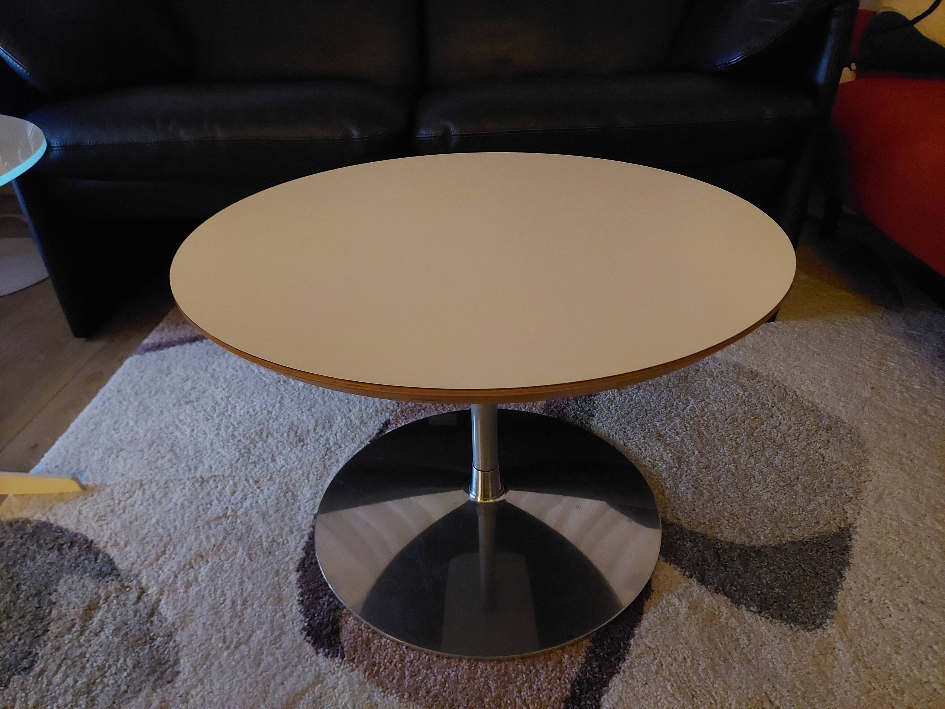 Pierre Paulin Artifort Circle Coffee Table