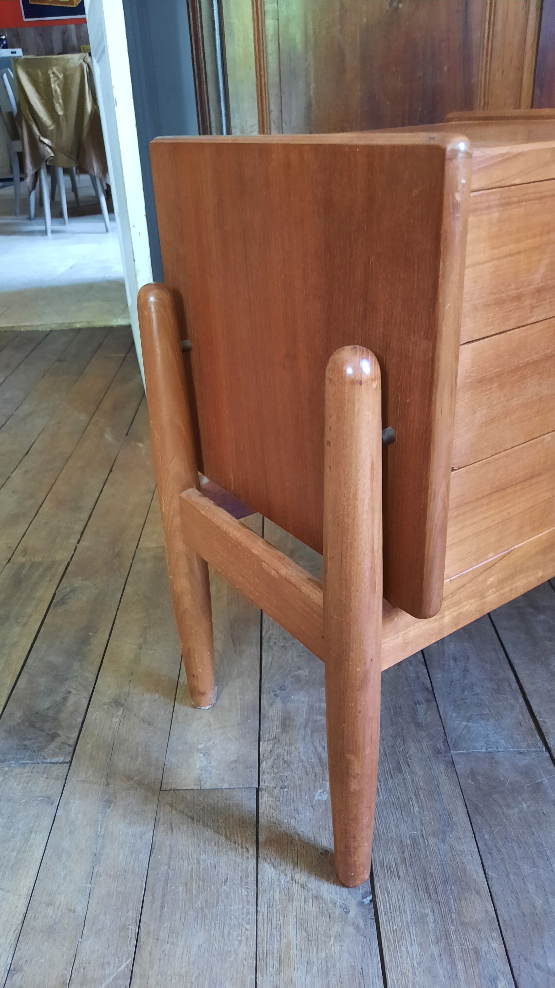 Scandinavian furniture by Arne Wahl Iversen 1960