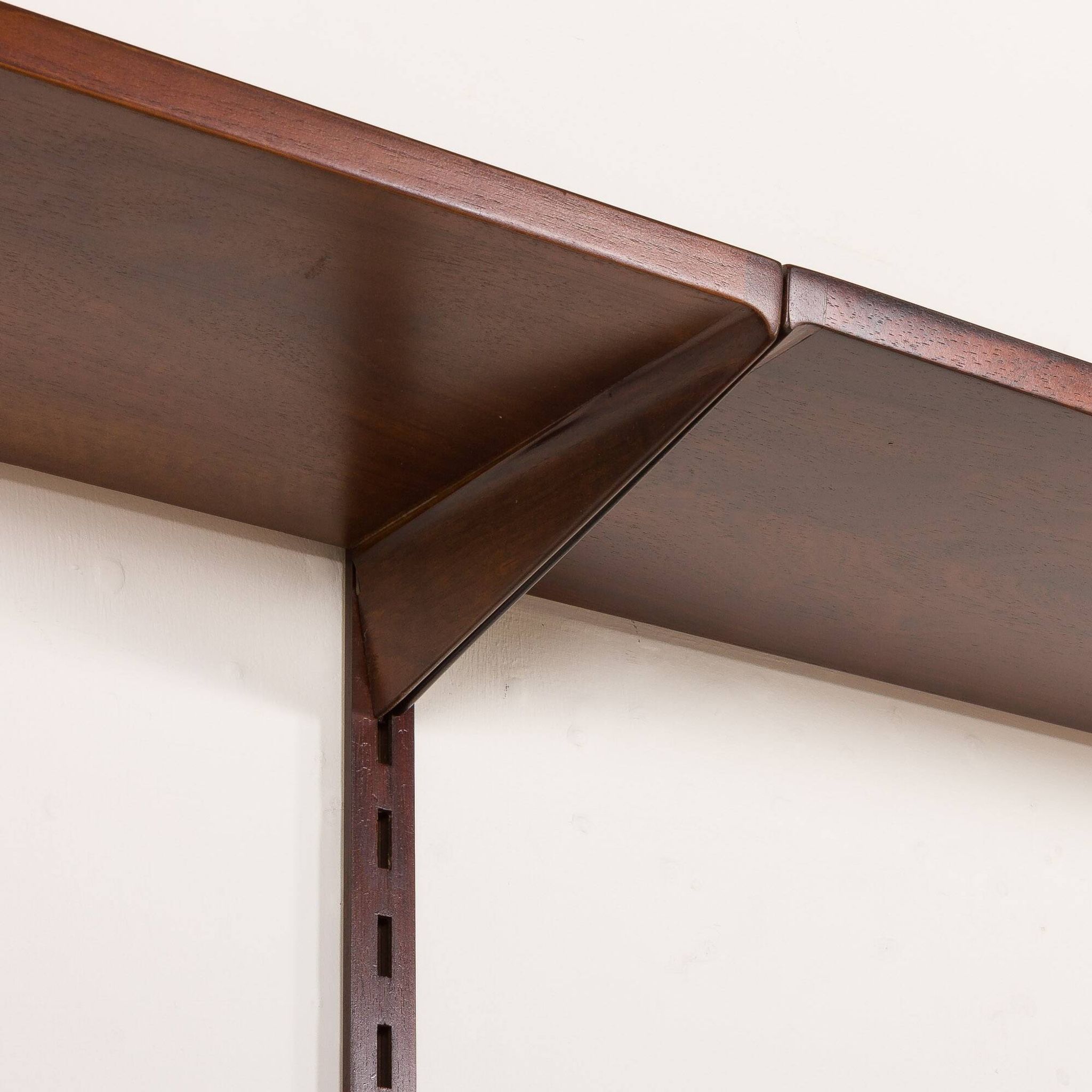 Kai Kristiansen rosewood wall unit with 2 lamps for FM Mobler, Denmark 1960s