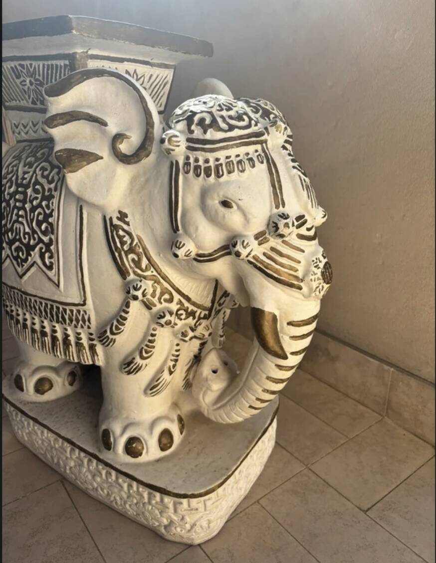 Ceramic elephant stool/stand Hollywood Regency style 1960s