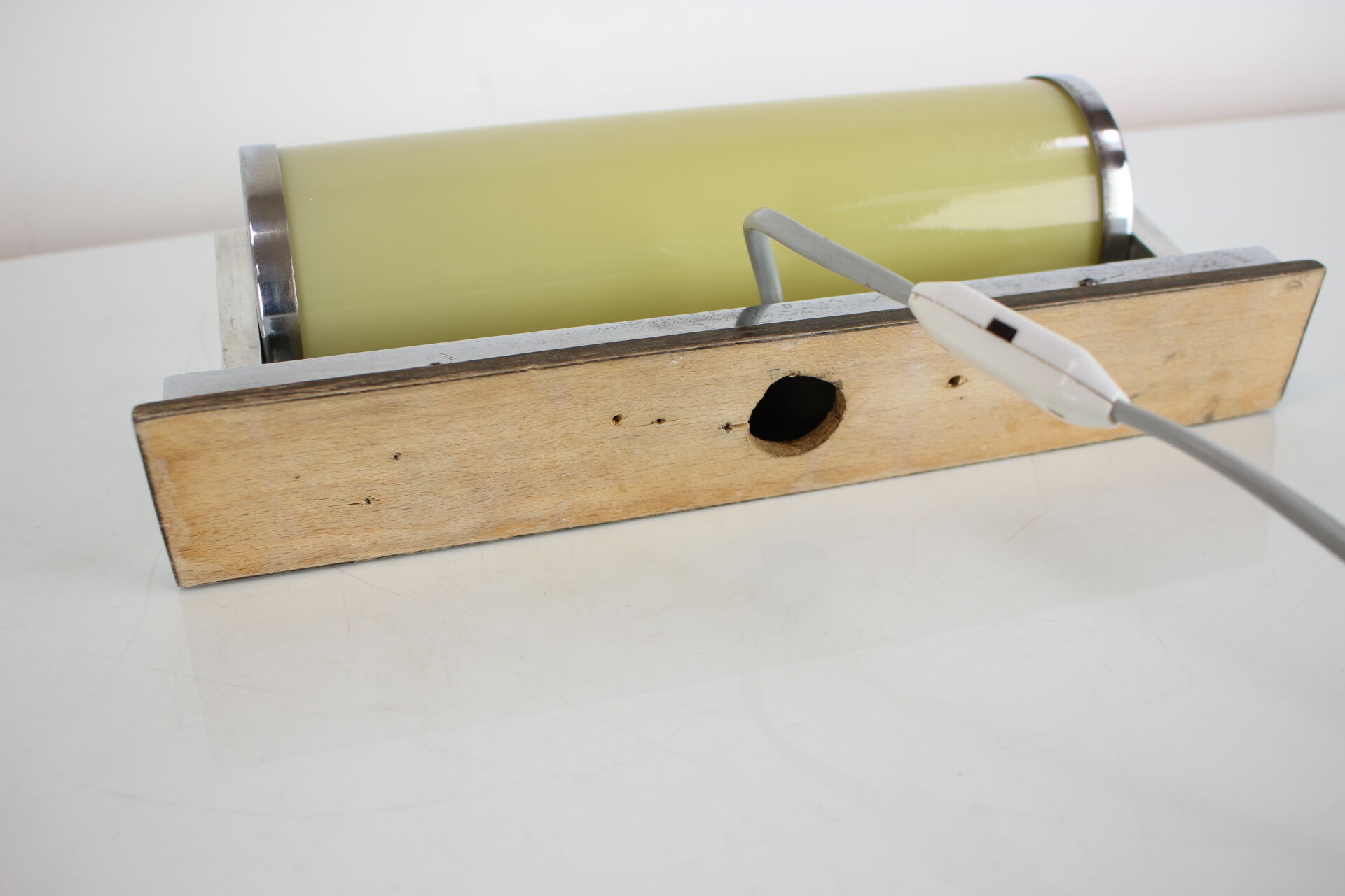 Design bauhaus chrome wall lamp, 1930s