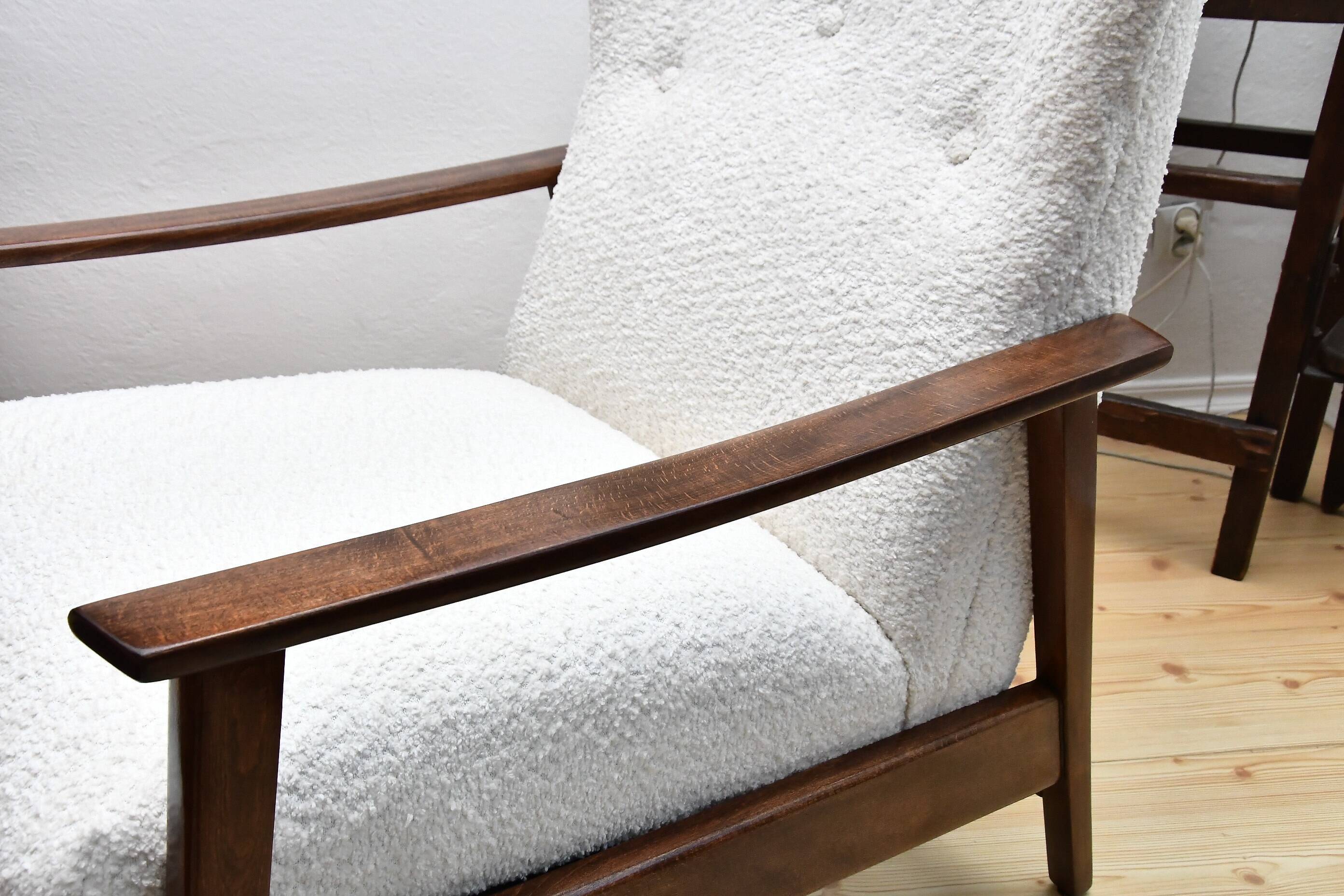 Fauteuil avec repose-pieds rabattable en Bouclé blanc crème, années 1960