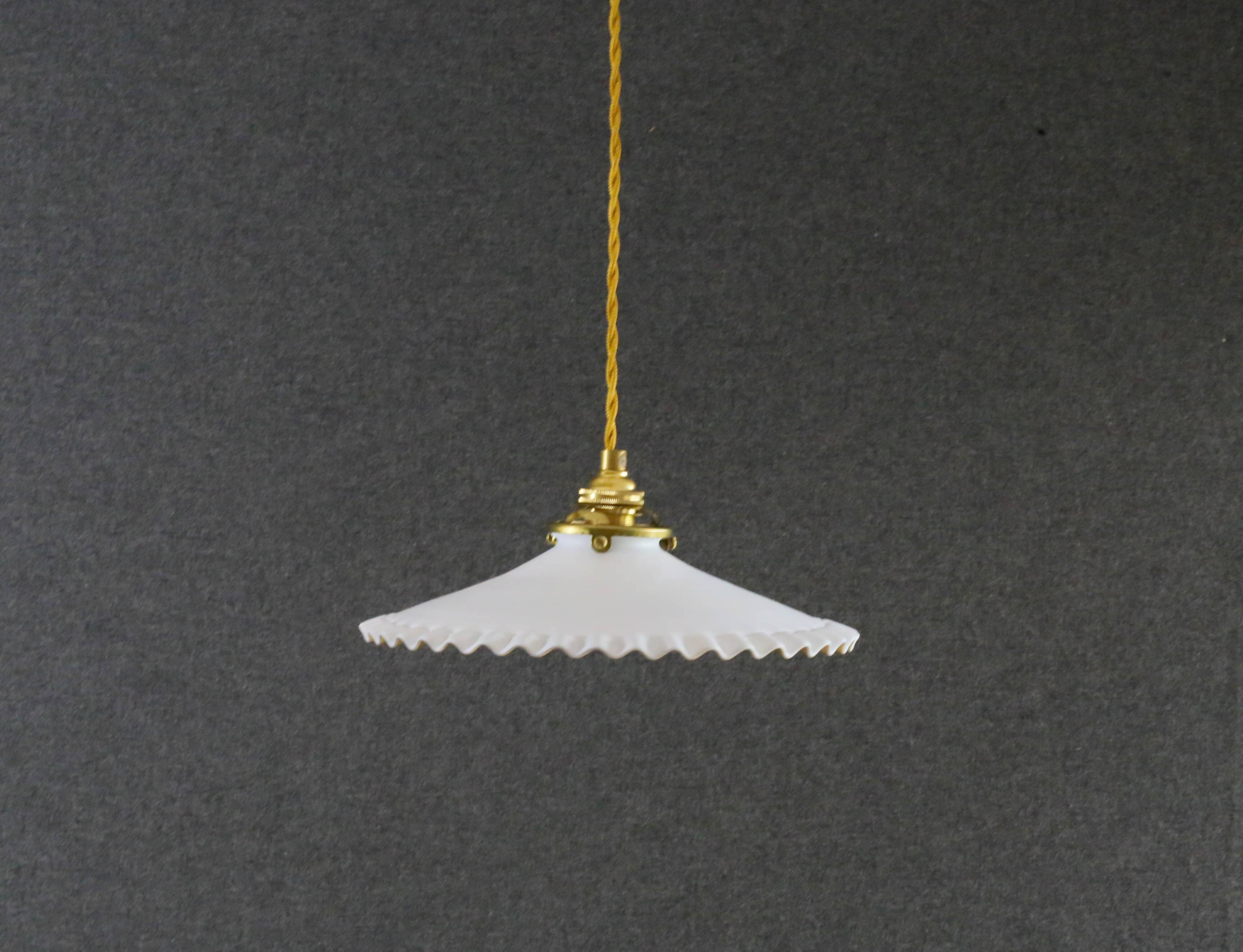 Pendant light in antique glass painted in white and gold - new socket and cable
